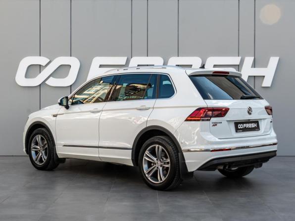 Volkswagen Tiguan II с пробегом 2017 года, цена 2 330 000 рублей, 91179 км, внедорожник, Автокод Объявления