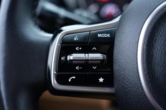 Kia Carnival IV с пробегом 2020 года, цена 4 200 000 рублей, 145000 км, минивэн, Автокод Объявления