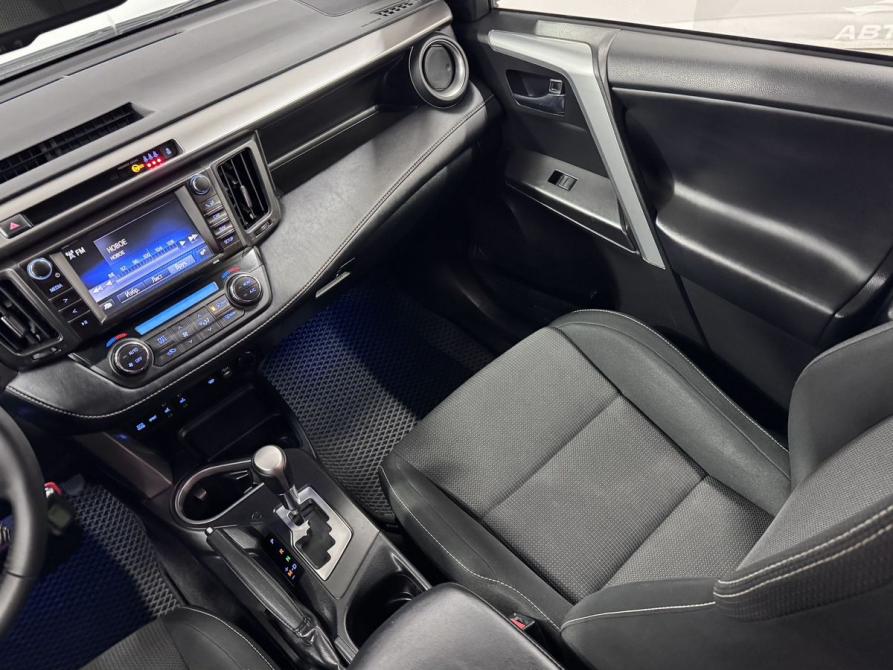 Toyota RAV4 IV (XA40) Рестайлинг Новосибирск  - изображение 16