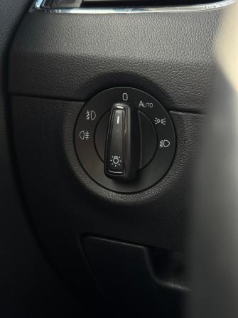 Skoda Octavia III (A7) Рестайлинг с пробегом 2019 года, цена 1 995 000 рублей, 135709 км, лифтбек, Автокод Объявления