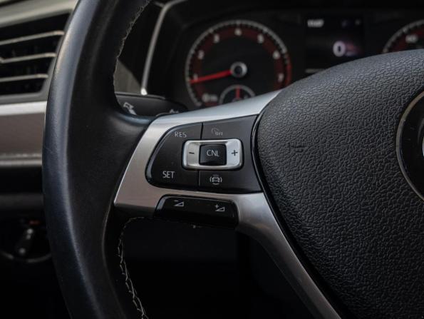 Volkswagen Jetta VII с пробегом 2019 года, цена 1 480 000 рублей, 213252 км, седан, Автокод Объявления