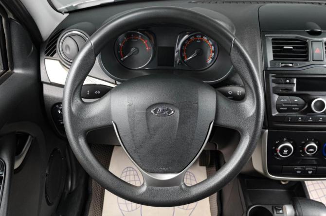Lada (ВАЗ) Granta I Рестайлинг с пробегом 2019 года, цена 929 000 рублей, 65480 км, седан, Автокод Объявления