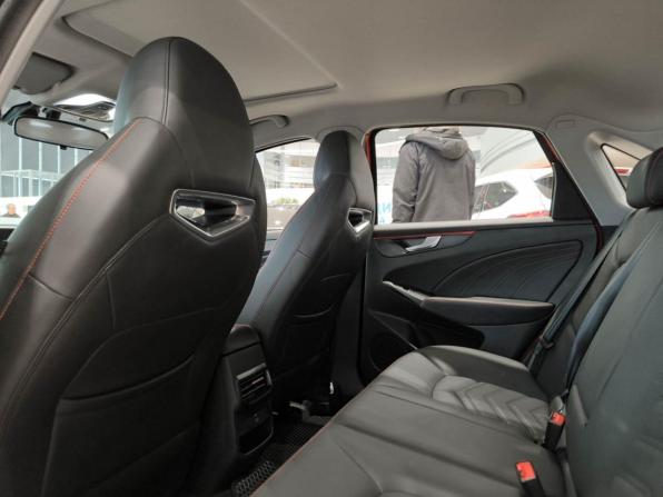 Kaiyi E5 с пробегом 2023 года, цена 1 350 000 рублей, 15682 км, седан, Автокод Объявления