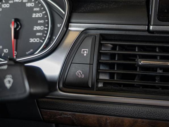 Audi A7 I (4G) с пробегом 2014 года, цена 2 355 000 рублей, 190483 км, лифтбек, Автокод Объявления