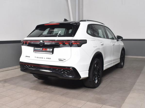 Volkswagen Tiguan III (China Market) с пробегом 2026 года, цена 4 734 995 рублей, 100 км, внедорожник, Автокод Объявления