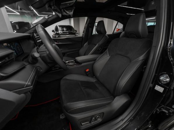 Toyota Camry IX (XV80) China Market с пробегом 2026 года, цена 4 300 000 рублей, 58 км, седан, Автокод Объявления