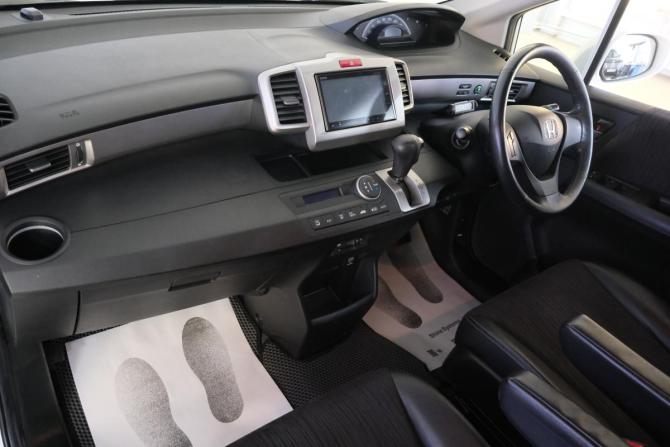 Honda Freed I Рестайлинг 2 с пробегом 2015 года, цена 1 629 000 рублей, 110000 км, компактвэн, Автокод Объявления