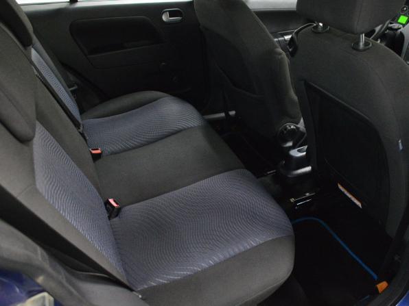 Ford Fusion I Рестайлинг с пробегом 2006 года, цена 415 000 рублей, 170073 км, хэтчбек, Автокод Объявления