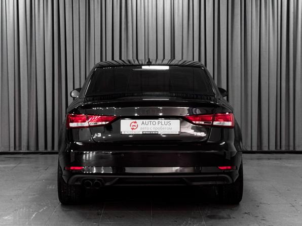 Audi A3 III (8V) Рестайлинг с пробегом 2017 года, цена 1 559 000 рублей, 137435 км, седан, Автокод Объявления