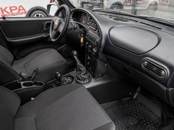 Chevrolet Niva I Рестайлинг с пробегом 2011 года, цена 449 386 рублей, 126262 км, внедорожник, Автокод Объявления