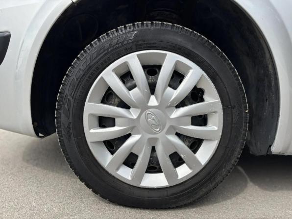 Renault Megane II Рестайлинг с пробегом 2008 года, цена 399 000 рублей, 255000 км, седан, Автокод Объявления