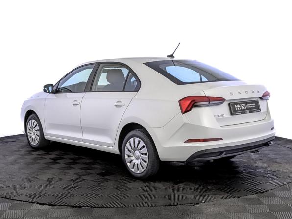 Skoda Rapid II с пробегом 2022 года, цена 1 650 000 рублей, 85876 км, лифтбек, Автокод Объявления