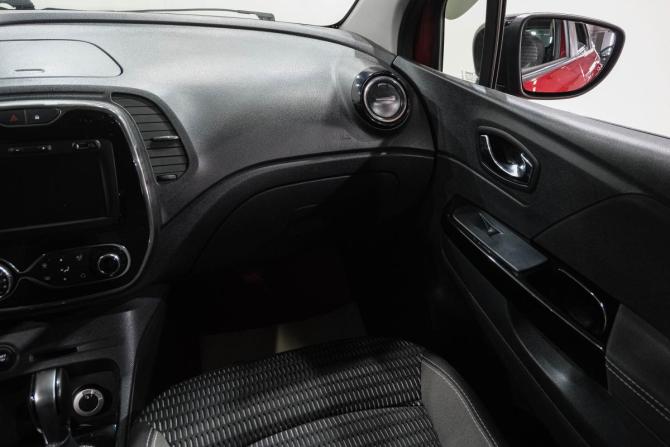 Renault Kaptur I с пробегом 2019 года, цена 1 599 000 рублей, 135294 км, внедорожник, Автокод Объявления
