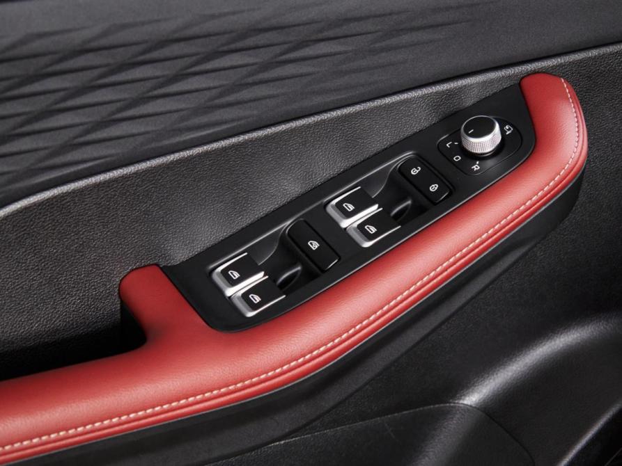 Geely Coolray I Рестайлинг Москва  - изображение 18