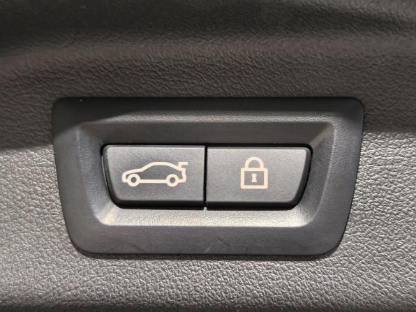 BMW X7 I (G07) Рестайлинг с пробегом 2023 года, цена 14 200 000 рублей, 19900 км, внедорожник, Автокод Объявления
