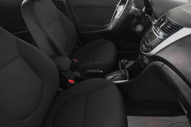 Hyundai Solaris I с пробегом 2013 года, цена 799 000 рублей, 217985 км, седан, Автокод Объявления