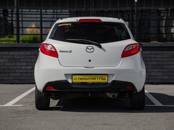 Mazda 2 II (DE) с пробегом 2008 года, цена 500 000 рублей, 236000 км, хэтчбек, Автокод Объявления