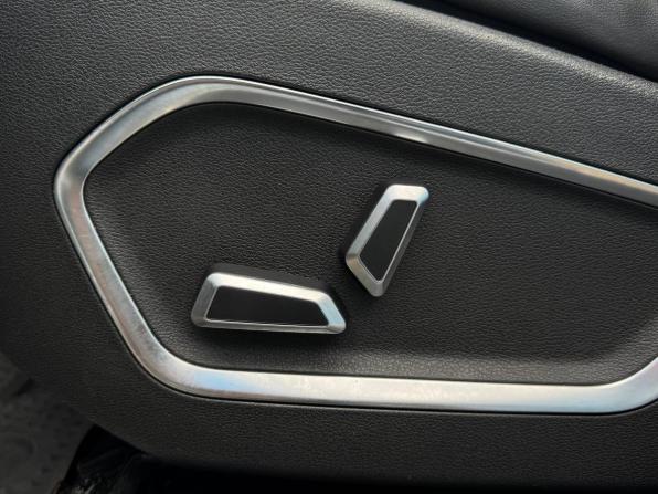 Geely Atlas Pro с пробегом 2024 года, цена 2 200 000 рублей, 66346 км, внедорожник, Автокод Объявления