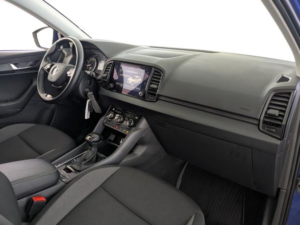 Skoda Karoq I с пробегом 2021 года, цена 2 450 000 рублей, 47430 км, внедорожник, Автокод Объявления