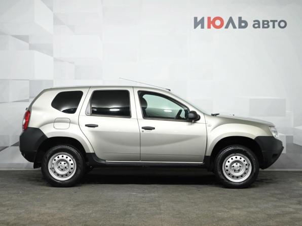 Renault Duster I с пробегом 2014 года, цена 750 000 рублей, 227233 км, внедорожник, Автокод Объявления