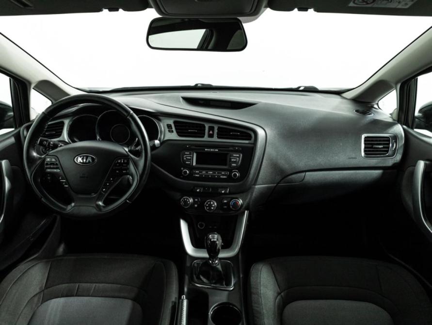 Kia Ceed II Санкт-Петербург  - изображение 14