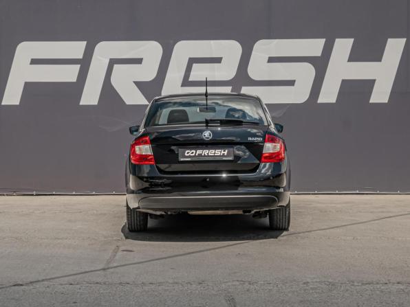 Skoda Rapid I с пробегом 2015 года, цена 1 109 000 рублей, 221000 км, лифтбек, Автокод Объявления