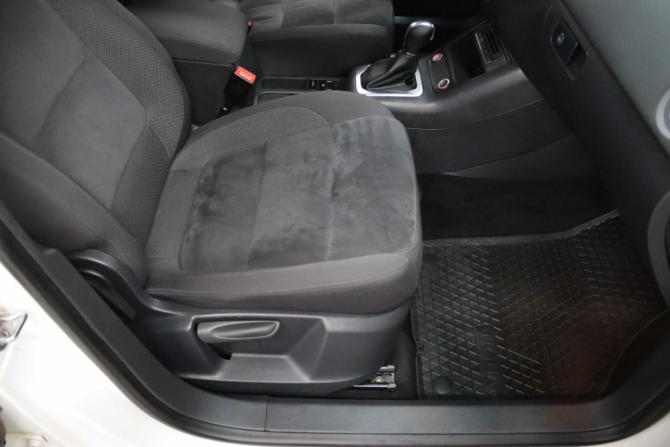 Volkswagen Tiguan I Рестайлинг с пробегом 2015 года, цена 1 470 750 рублей, 249459 км, внедорожник, Автокод Объявления