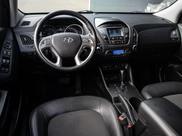 Hyundai ix35 I Рестайлинг с пробегом 2015 года, цена 1 395 000 рублей, 167592 км, внедорожник, Автокод Объявления