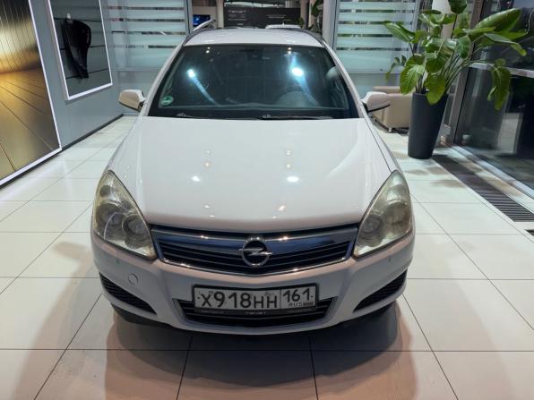 Opel Astra H Рестайлинг с пробегом 2008 года, цена 600 000 рублей, 350000 км, универсал, Автокод Объявления
