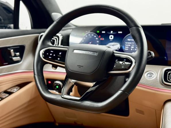 Jaecoo J8 с пробегом 2024 года, цена 3 310 000 рублей, 35448 км, внедорожник, Автокод Объявления