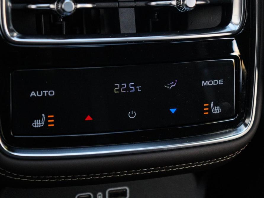 Geely Monjaro I Рестайлинг 2 Москва  - изображение 20