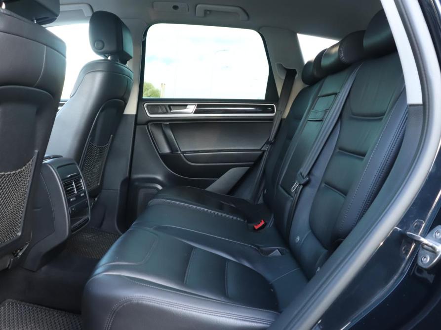 Volkswagen Touareg II Рестайлинг Москва  - изображение 10