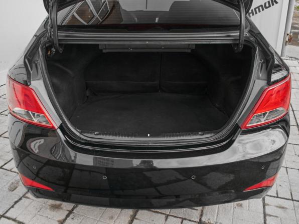 Hyundai Solaris I Рестайлинг с пробегом 2014 года, цена 930 000 рублей, 208144 км, седан, Автокод Объявления