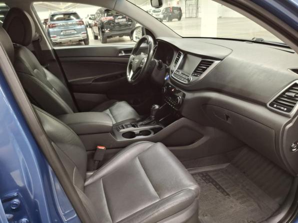 Hyundai Tucson III с пробегом 2016 года, цена 1 776 000 рублей, 163727 км, внедорожник, Автокод Объявления