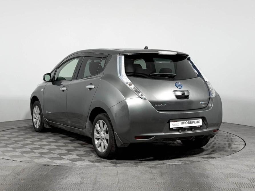Nissan Leaf I (ZE0/AZE0) Санкт-Петербург  - изображение 7