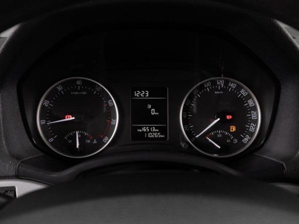 Skoda Octavia II (A5) Рестайлинг с пробегом 2013 года, цена 999 000 рублей, 110265 км, лифтбек, Автокод Объявления