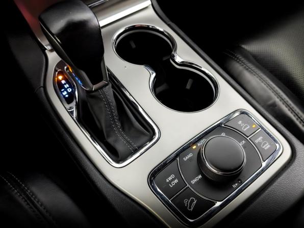 Jeep Grand Cherokee IV (WK2) Рестайлинг с пробегом 2019 года, цена 3 200 000 рублей, 200644 км, внедорожник, Автокод Объявления