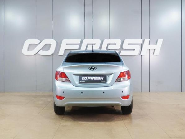 Hyundai Solaris I с пробегом 2012 года, цена 799 000 рублей, 218965 км, седан, Автокод Объявления