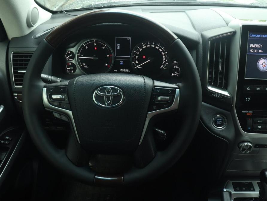 Toyota Land Cruiser 200 Series Рестайлинг 2 Казань  - изображение 11