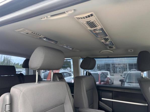 Volkswagen Multivan T5 Рестайлинг с пробегом 2013 года, цена 2 343 000 рублей, 245822 км, минивэн, Автокод Объявления