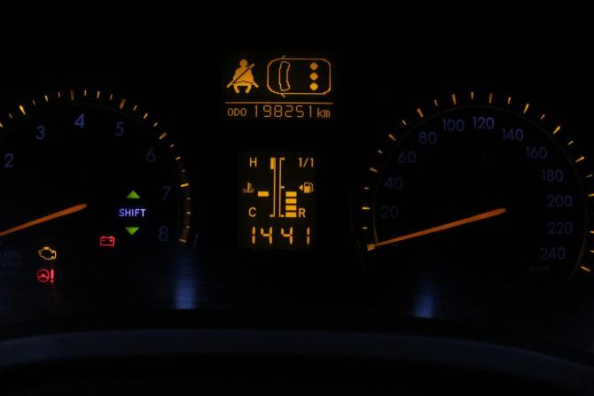 Toyota Avensis III с пробегом 2011 года, цена 1 099 000 рублей, 198213 км, седан, Автокод Объявления