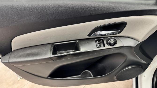 Chevrolet Cruze I Рестайлинг с пробегом 2013 года, цена 545 000 рублей, 263315 км, седан, Автокод Объявления