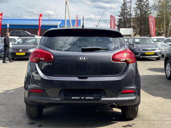 Kia Ceed II с пробегом 2014 года, цена 1 000 000 рублей, 147000 км, хэтчбек, Автокод Объявления