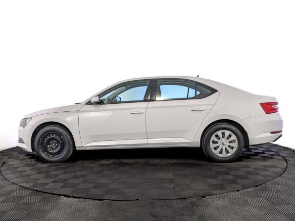 Skoda Superb III с пробегом 2019 года, цена 2 450 000 рублей, 30512 км, лифтбек, Автокод Объявления