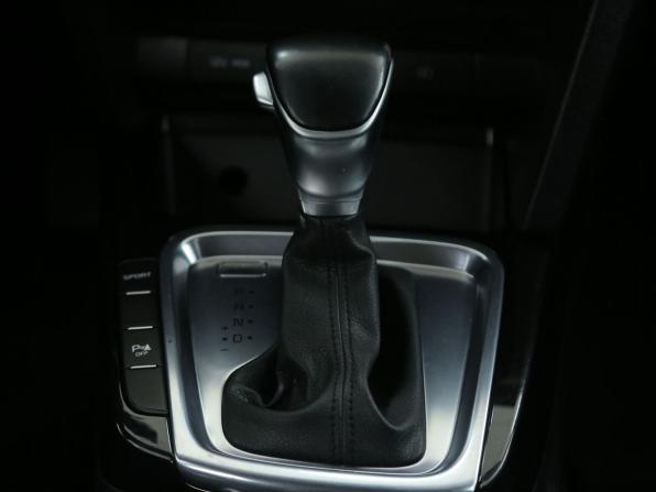 Kia Ceed III с пробегом 2019 года, цена 1 565 000 рублей, 100168 км, хэтчбек, Автокод Объявления