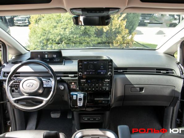 Hyundai Staria I с пробегом 2022 года, цена 3 678 000 рублей, 135440 км, минивэн, Автокод Объявления
