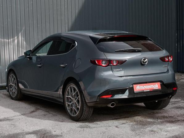 Mazda 3 IV (BP) с пробегом 2020 года, цена 1 730 000 рублей, 99648 км, хэтчбек, Автокод Объявления