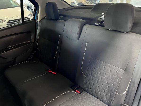 Renault Logan II Рестайлинг с пробегом 2019 года, цена 1 325 000 рублей, 53002 км, седан, Автокод Объявления