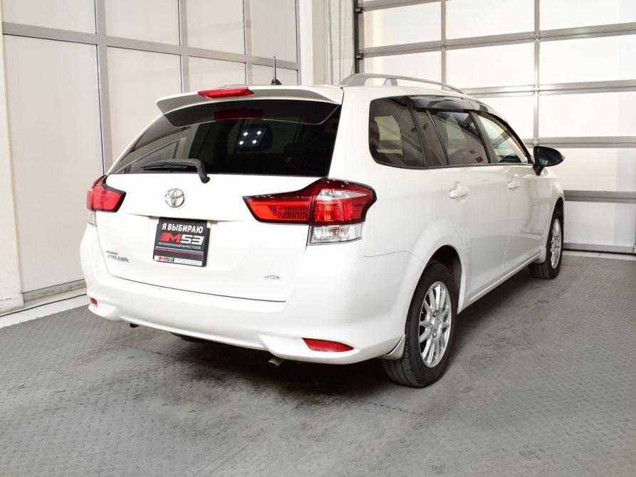 Toyota Corolla XI (E160 E170 E180) Рестайлинг 1 Кемерово  - изображение 7