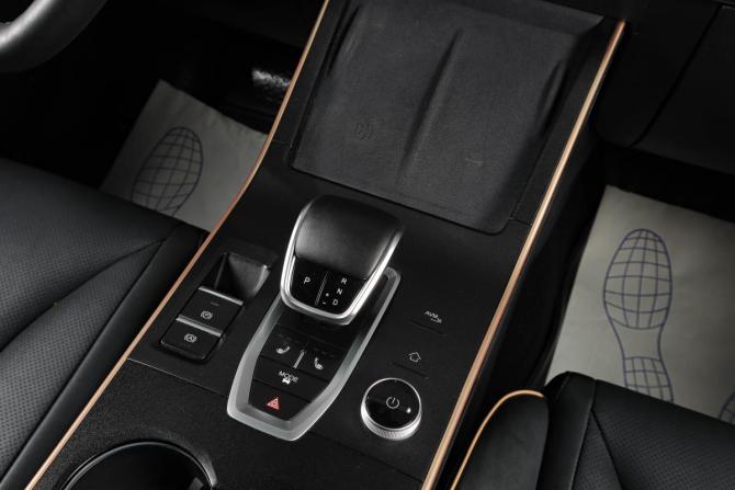 Omoda C5 I с пробегом 2023 года, цена 1 929 000 рублей, 39500 км, внедорожник, Автокод Объявления
